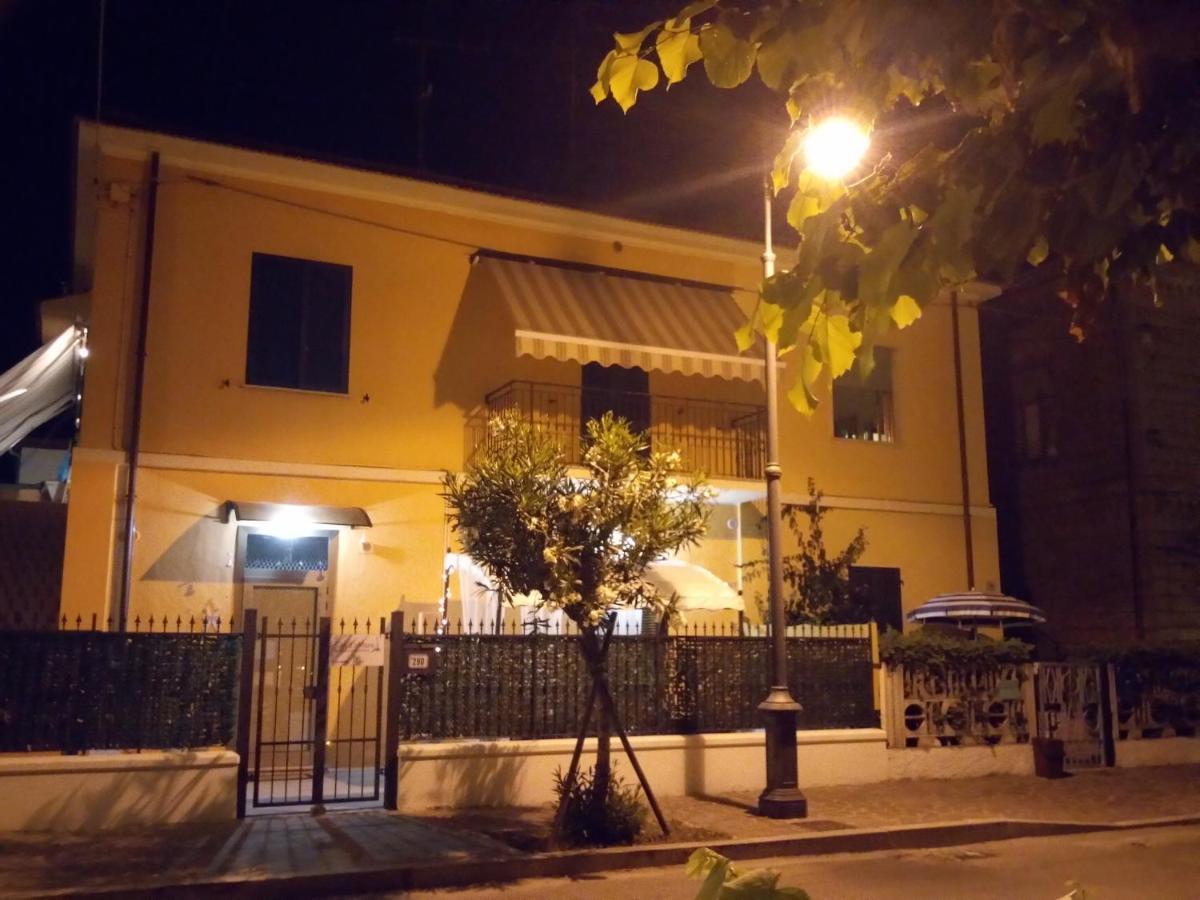 Silvi D'Amare Bed & Breakfast Silvi Marina Dış mekan fotoğraf